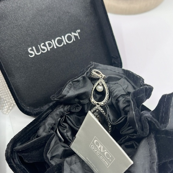 Vintage Suspicion Marcasite & Pearl Pendant 🌟 Sterling Elegance - Picture 4 of 14